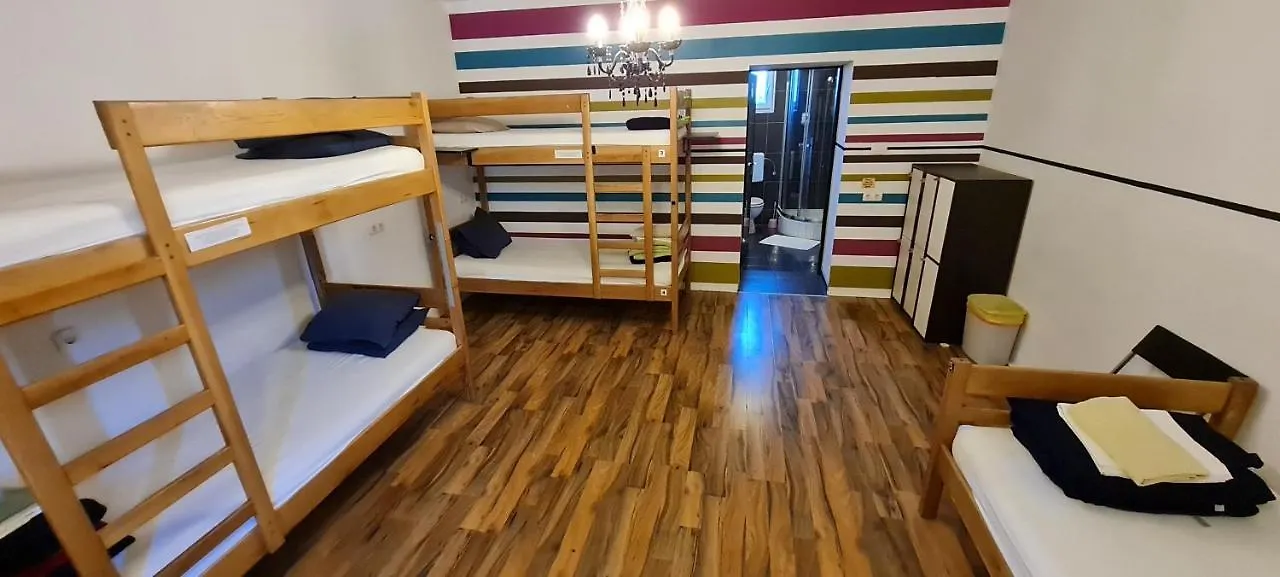 The Lazy Monkey Hostel & Apartments Zadar